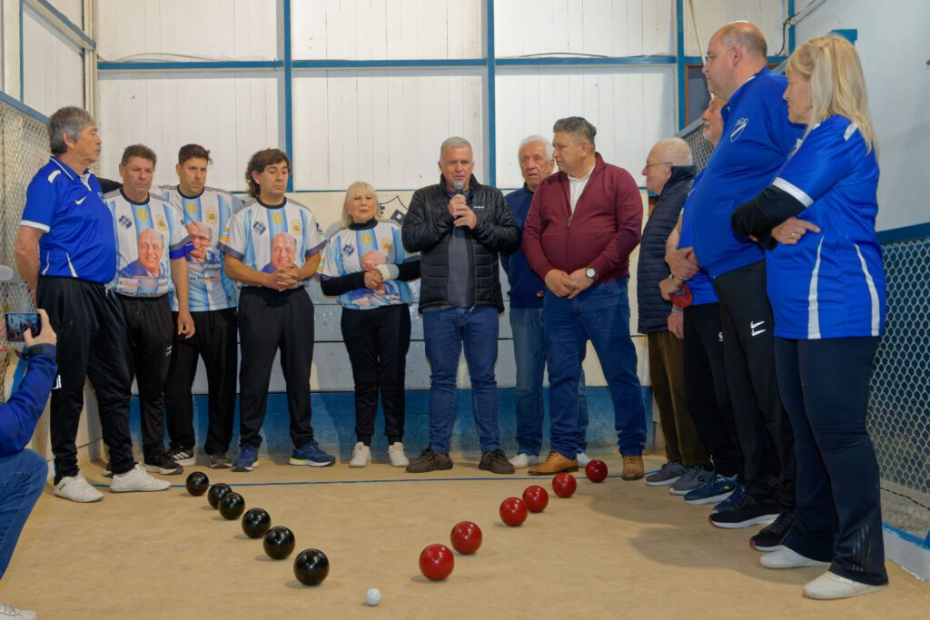 arrancó el 39° torneo de bochas autonomía en la sociedad de fomento 9 de julio (2)