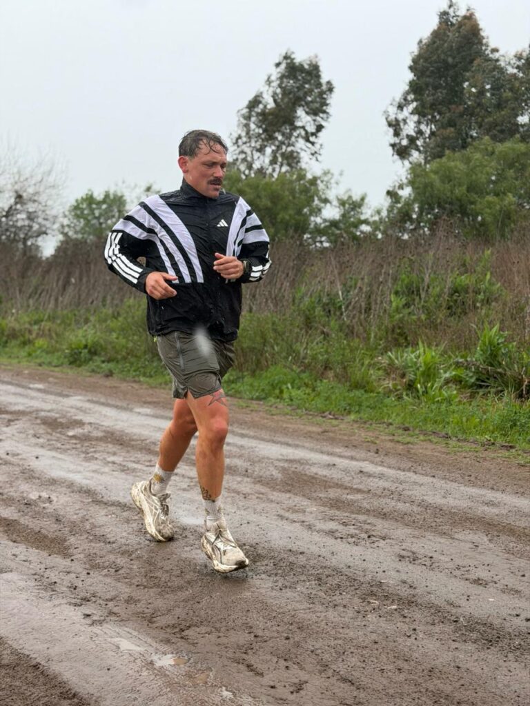 Vecino de Ranelagh correrá 1.300 kilómetros por tres causas solidarias vecino de ranelagh correrá 1.300 kilómetros por tres causas solidarias (3)
